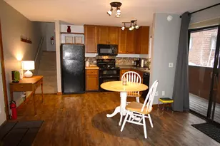 11723 Snowpeak Way, Truckee, CA 96161 - Photo 2