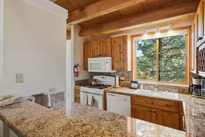 5115 Gold Bend, Truckee, CA 96161 - Photo 10