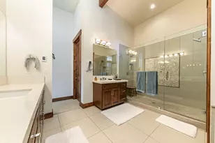 10789 Labelle Ct, Truckee, CA 96161 - Photo 14