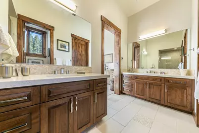 10789 Labelle Court, Truckee, CA 96161 - Photo 16