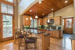 12445 Lookout Loop, Truckee, CA 96161 - Photo 6