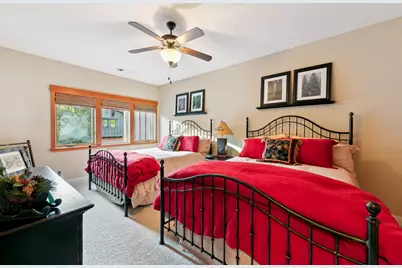 11711 Hope Court #B, Truckee, CA 96161 - Photo 16