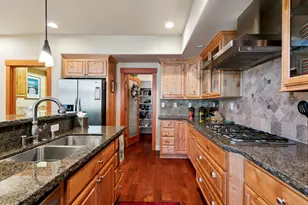 11711 Hope Ct, Truckee, CA 96161 - Photo 10