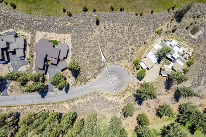 10800 Ghirard Court, Truckee, CA 96161 - Photo 6