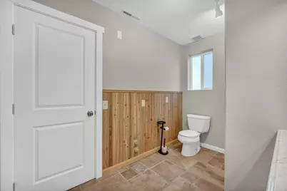 604 Pine Street, Loyalton, CA 96118 - Photo 18
