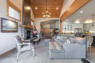 10200 Valmont Trail, Truckee, CA 96161 - Photo 4