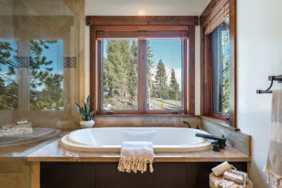 7401 Larkspur Lane, Truckee, CA 96161 - Photo 14
