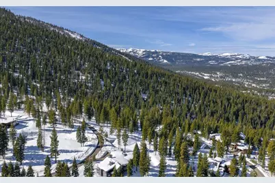 19050 Glades Place, Truckee, CA 96161 - Photo 4