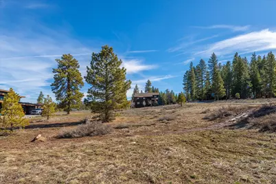 10536 Courtenay Lane, Truckee, CA 96161 - Photo 6