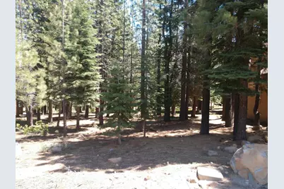 17249 Northwoods Boulevard, Truckee, CA 96161 - Photo 4