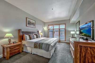 2100 North Village Drive #406/18, Truckee, CA 96161 - Photo 16