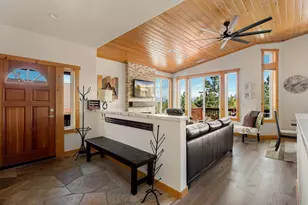 12465 Bear Meadows Ct, Truckee, CA 96161 - Photo 4