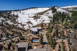 11569 Snowpeak Way, Truckee, CA 96161 - Photo 2