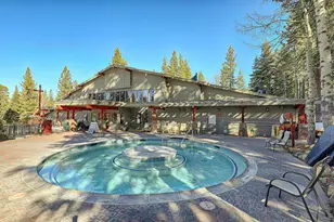 2000 N Village Dr, Truckee, CA 96161 - Photo 24