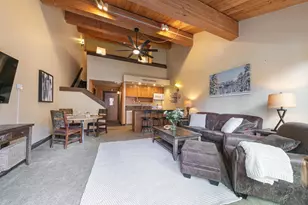 2000 N Village Dr, Truckee, CA 96161 - Photo 12