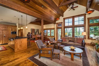 11221 Skislope Way, Truckee, CA 96161 - Photo 8