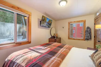 5225 Palisade Road, Soda Springs, CA 95728 - Photo 12