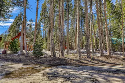 6194 Serene Road, Soda Springs, CA 95724 - Photo 8