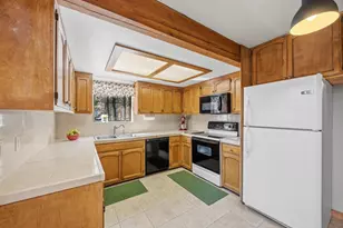 21146 Donner Pass Rd, Soda Springs, CA 95728 - Photo 6