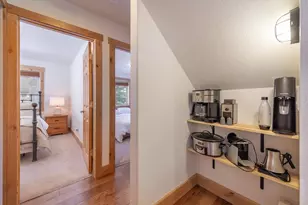 50638 Hemlock Ct, Soda Springs, CA 95728 - Photo 10
