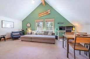 50638 Hemlock Ct, Soda Springs, CA 95728 - Photo 14