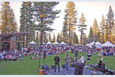 10243 Valmont Trail, Truckee, CA 96161 - Photo 28