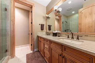 10243 Valmont Trail, Truckee, CA 96161 - Photo 18