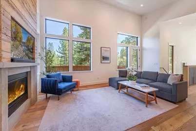 10947 Zermatt Drive, Truckee, CA 96161 - Photo 12