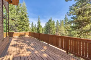 10947 Zermatt Dr, Truckee, CA 96161 - Photo 8