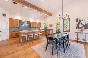 10947 Zermatt Dr, Truckee, CA 96161 - Photo 6
