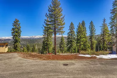 15152 Boulder Place, Truckee, CA 96161 - Photo 18