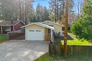 833 W Plumas Ave, Portola, CA 96122 - Photo 2