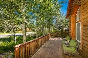 12535 St Bernard Dr, Truckee, CA 96161 - Photo 2
