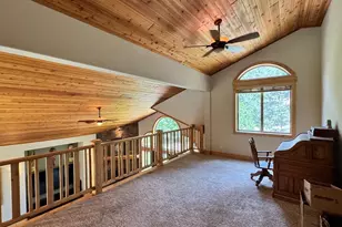 10400 Estates Dr, Truckee, CA 96161 - Photo 14