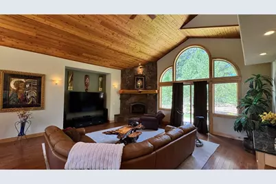 10400 Estates Drive, Truckee, CA 96161 - Photo 6