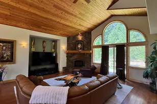 10400 Estates Dr, Truckee, CA 96161 - Photo 6