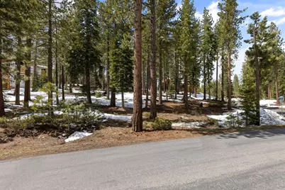 11916 Lamplighter Way, Truckee, CA 96161 - Photo 20