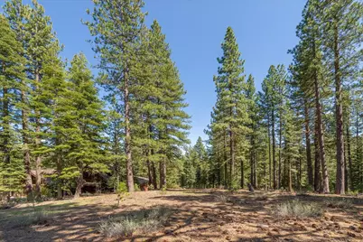 12721 Granite Drive, Truckee, CA 96161 - Photo 2