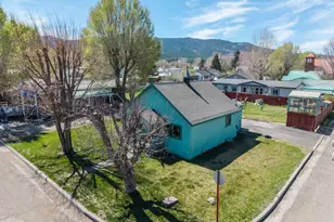 609 3rd St, Loyalton, CA 96118 - Photo 18