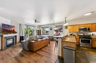 10592 Boulders Rd, Truckee, CA 96161 - Photo 4