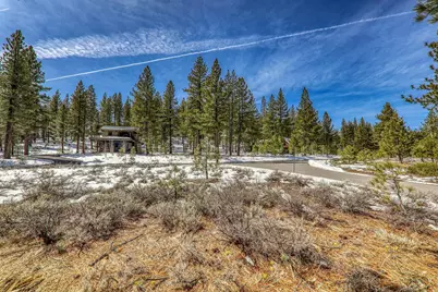 300 Bob Haslem, Truckee, CA 96161 - Photo 8