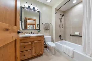 12488 Trappers Trail, Truckee, CA 96161 - Photo 10