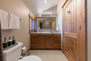 12229 Lookout Loop, Truckee, CA 96161 - Photo 20