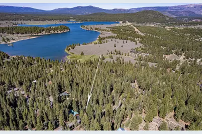 10902 Laurelwood Drive, Truckee, CA 96161 - Photo 2