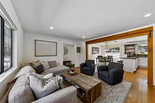 10895 Jeffrey Pine Rd, Truckee, CA 96161 - Photo 10