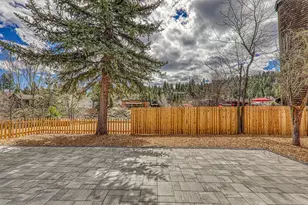 10017 E River St, Truckee, CA 96161 - Photo 16
