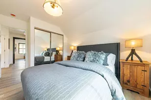 10017 E River St, Truckee, CA 96161 - Photo 24