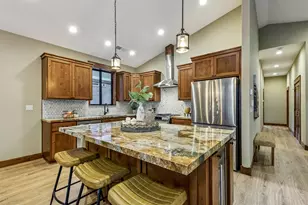 14765 Copenhagen Dr, Truckee, CA 96161 - Photo 12