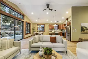 14765 Copenhagen Dr, Truckee, CA 96161 - Photo 10