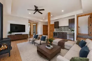 12041 Highland Ave, Truckee, CA 96161 - Photo 22